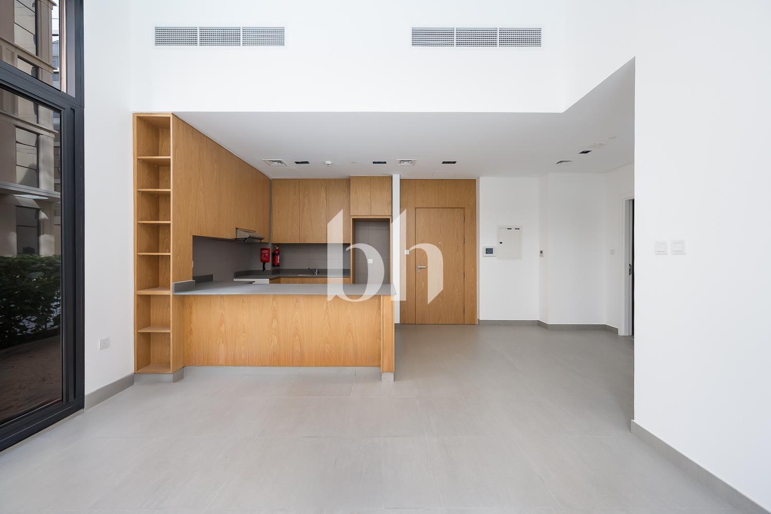 Souks Residential — photograph 2